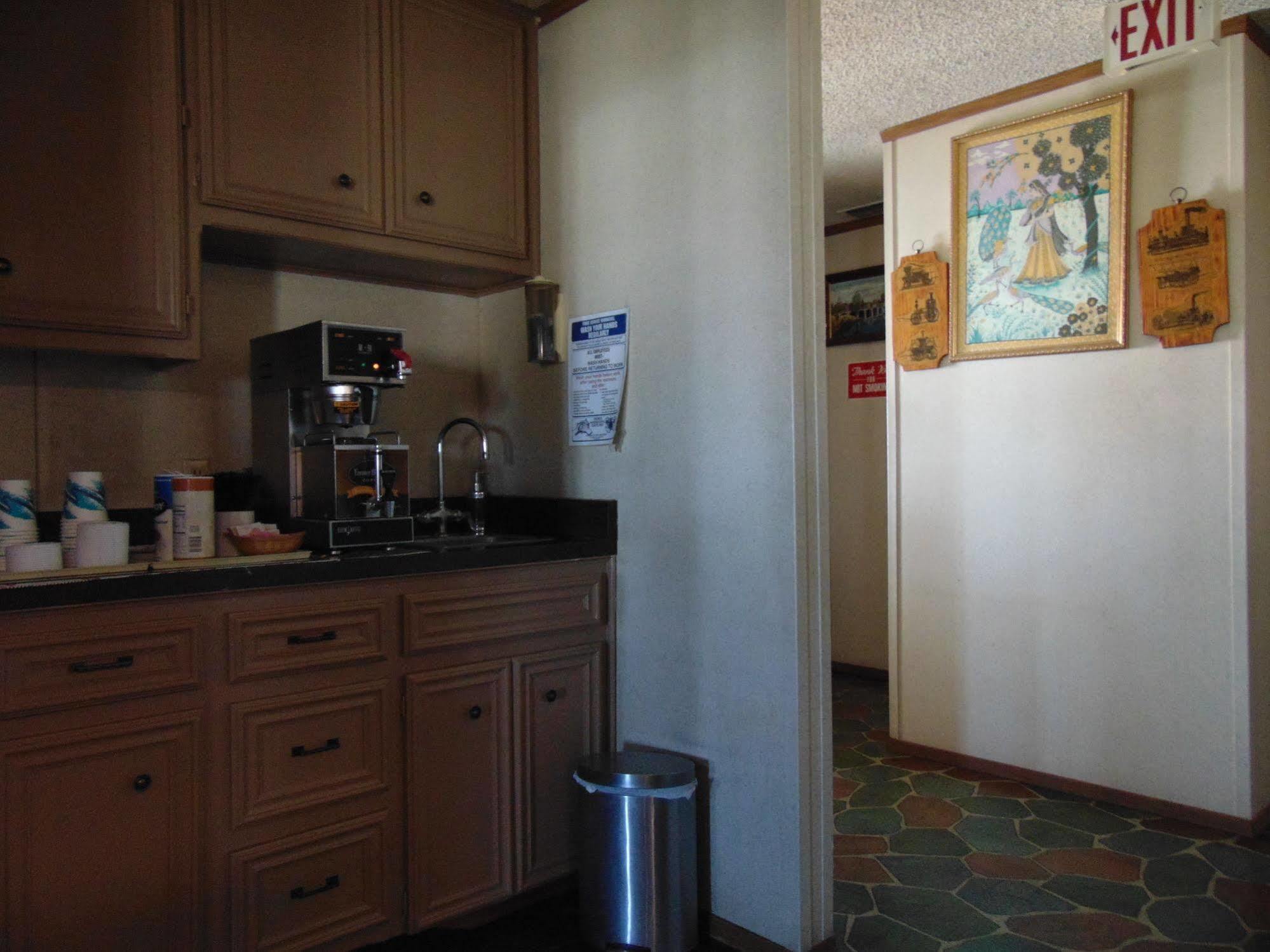 Heritage House Inn Muleshoe Экстерьер фото